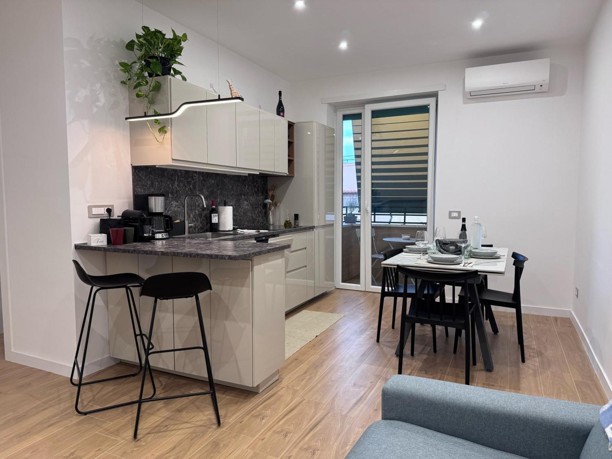 Dima Home Cute Flat In Рим Екстериор снимка