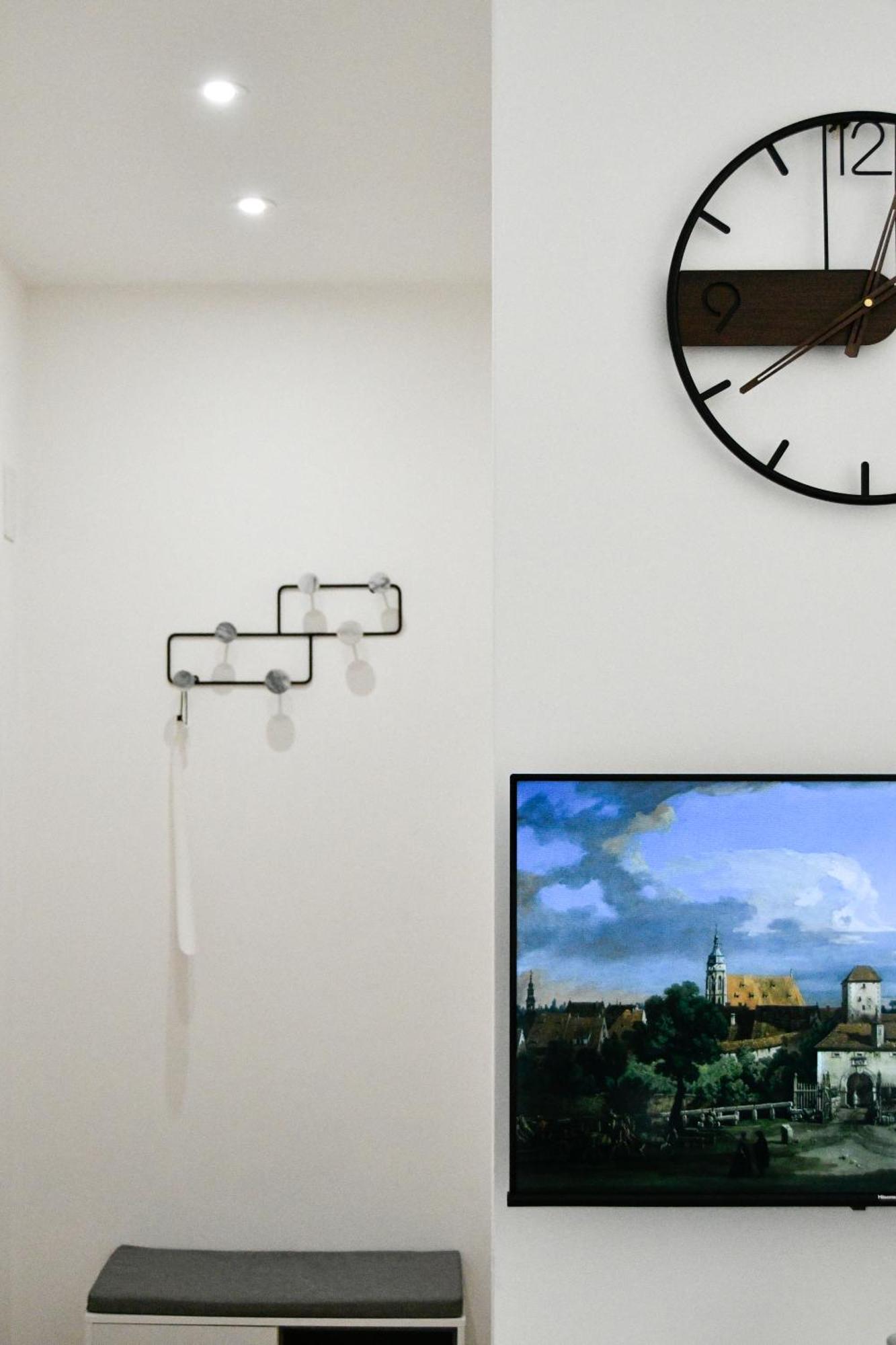 Dima Home Cute Flat In Рим Екстериор снимка